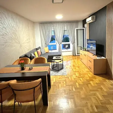 Διαμέρισμα Stan Na Dan Aurora Požarevac