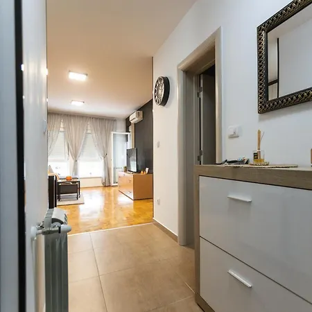 Stan Na Dan Aurora *